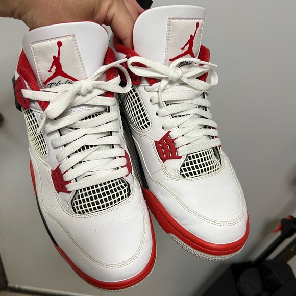 Air Jordan 4 Retro Fire Red (2020) Men’s Size 10.5 (Pre-owned) - Picture 2 of 10
